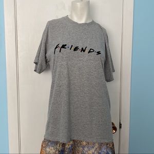 👕 Friends T-Shirt